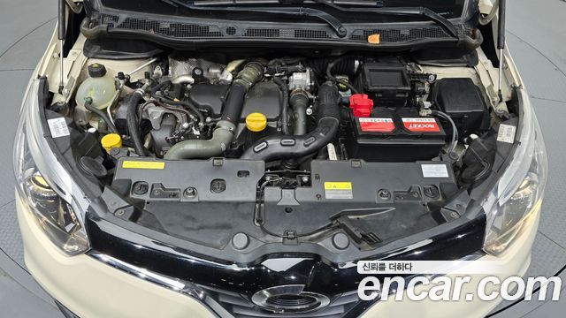 Renault Korea QM3 RE 2015 — фото 6