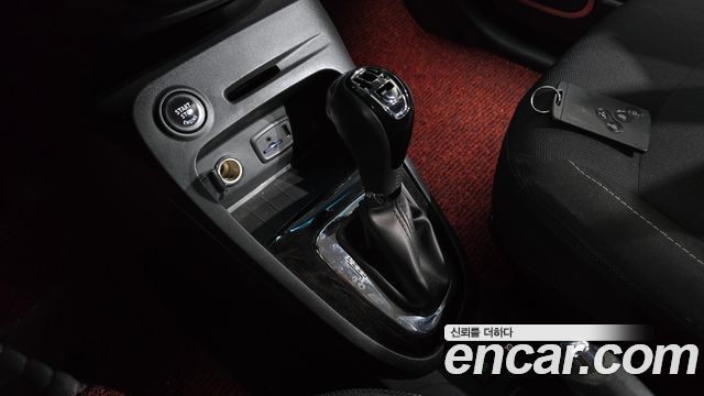 Renault Korea QM3 RE 2015 — фото 9