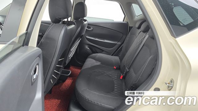 Renault Korea QM3 RE 2015 — фото 12