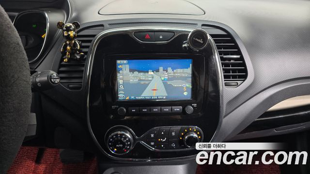 Renault Korea QM3 RE 2015 — фото 16
