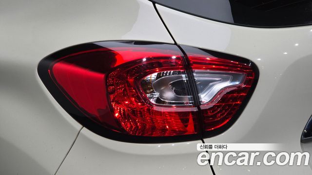 Renault Korea QM3 RE 2015 — фото 23