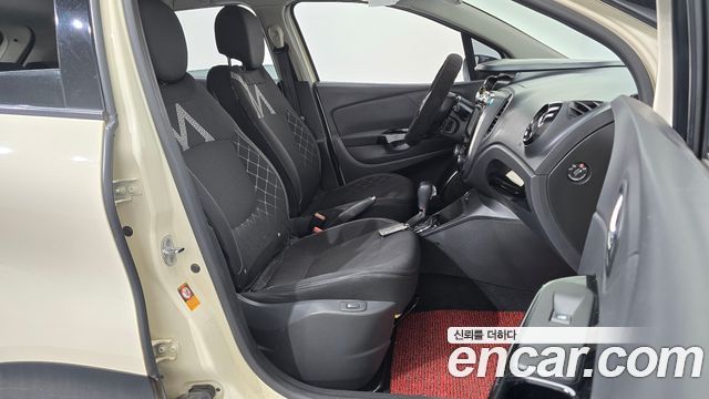 Renault Korea QM3 RE 2015 — фото 26