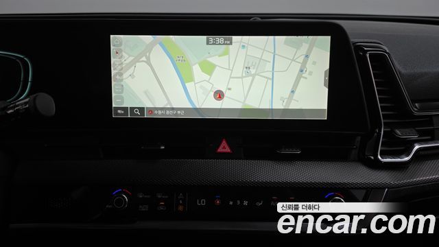 Kia Sportage (V) Diesel 2.0 4WD Prestige 2022 — фото 14