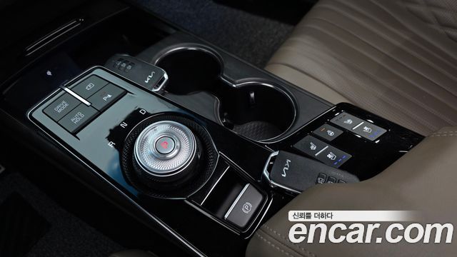 Kia K8 Hybrid Signature 2023 — фото 9