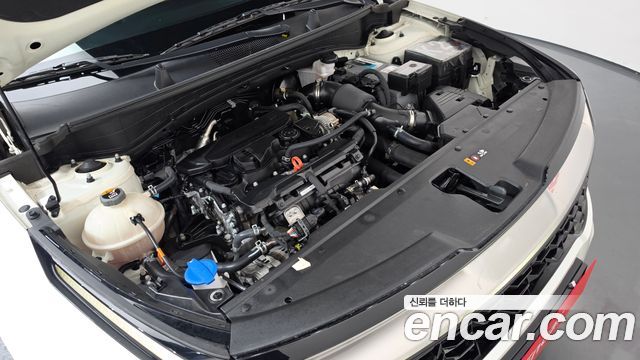 Kia Sportage (V) Gasoline 1.6 Turbo 2WD Signature 2023 — фото 6