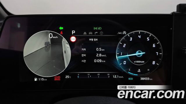 Kia Sportage (V) Gasoline 1.6 Turbo 2WD Signature 2023 — фото 8