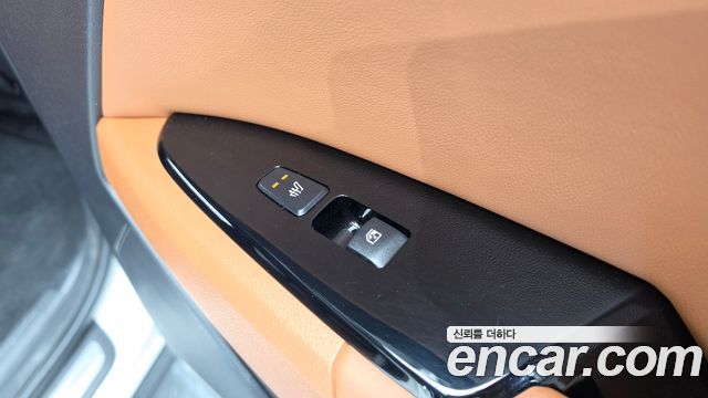 Kia Sportage (V) Gasoline 1.6 Turbo 2WD Signature 2023 — фото 21