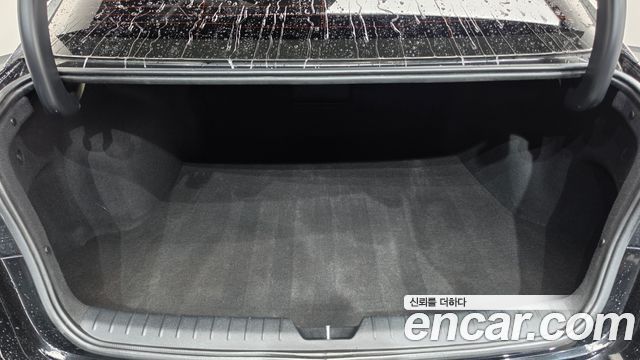 Kia K5 (II) 2.0 Prestige 2019 — фото 20