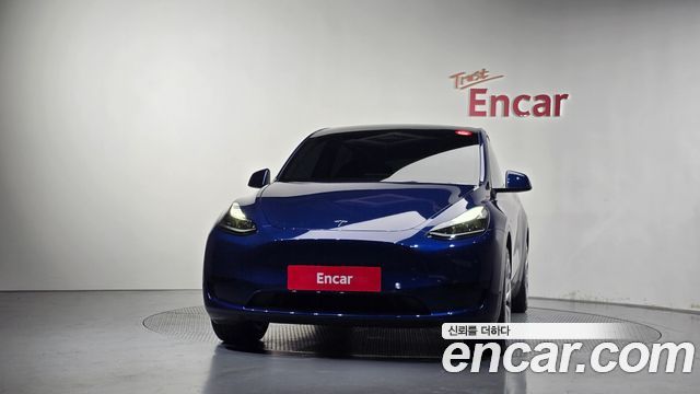 Tesla Model Y RWD 2024 — фото 3