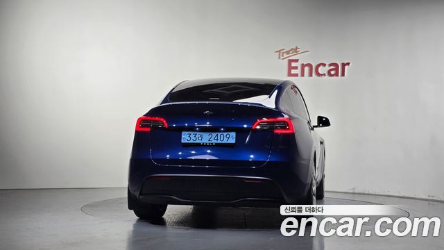 Tesla Model Y RWD 2024 — фото 4