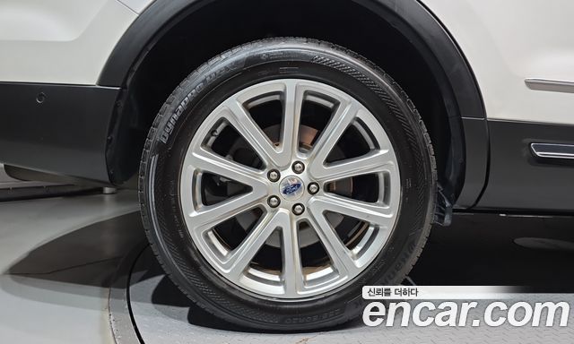 Ford Explorer 2.3 Limited 4WD 5th 2016 — фото 5