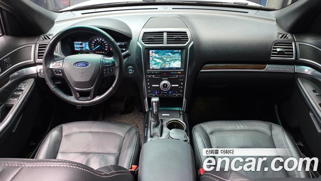 Ford Explorer 2.3 Limited 4WD 5th 2016 — фото 7