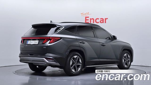 Hyundai Tucson (NX4) Gasoline 1.6 Turbo 4WD Inspiration 2024 — фото 2