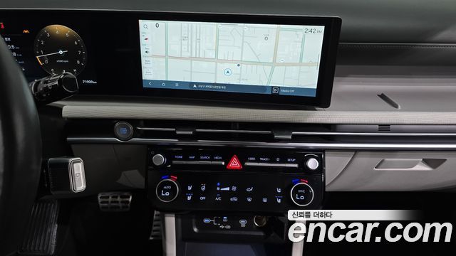 Hyundai Tucson (NX4) Gasoline 1.6 Turbo 4WD Inspiration 2024 — фото 15