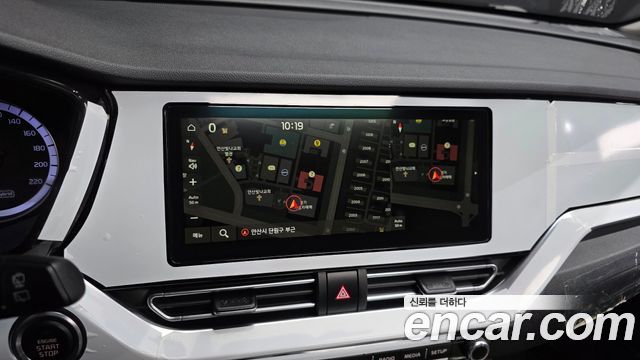 Kia Niro 1.6 HEV Noblesse 2020 — фото 13