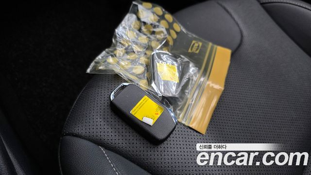 Kia Niro 1.6 HEV Noblesse 2020 — фото 16