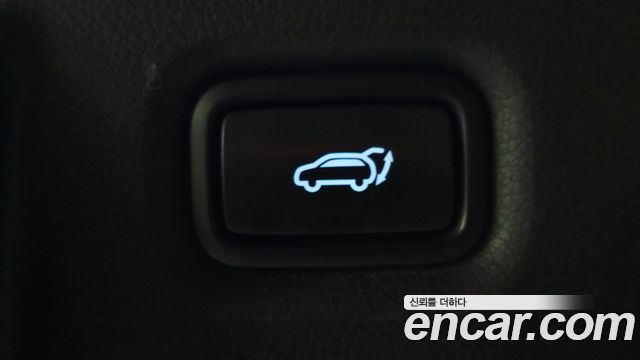 Hyundai Santa Fe Diesel 2.2 2WD Exclusive 2022 — фото 18