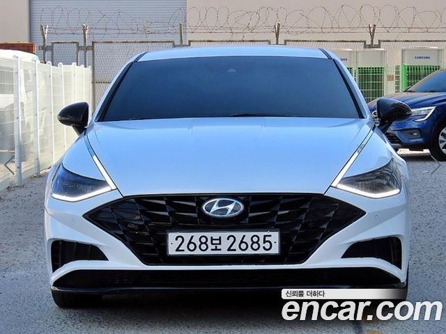 Hyundai Sonata (DN8) 2.0 Premium Plus 2023 — фото 1