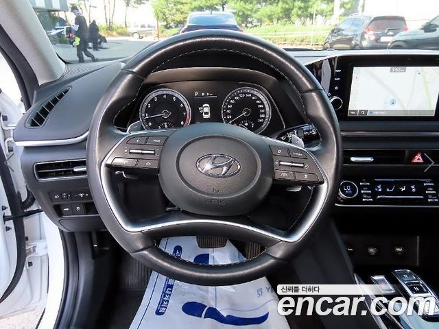 Hyundai Sonata (DN8) 2.0 Premium Plus 2023 — фото 8
