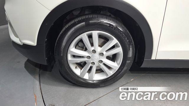 KG Mobility (SsangYong) Tivoli VX 2WD 2017 — фото 5