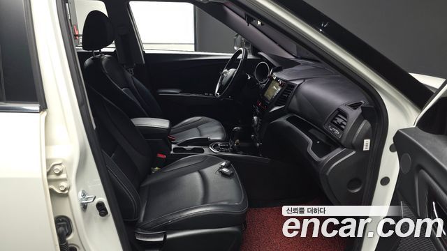 KG Mobility (SsangYong) Tivoli VX 2WD 2017 — фото 11