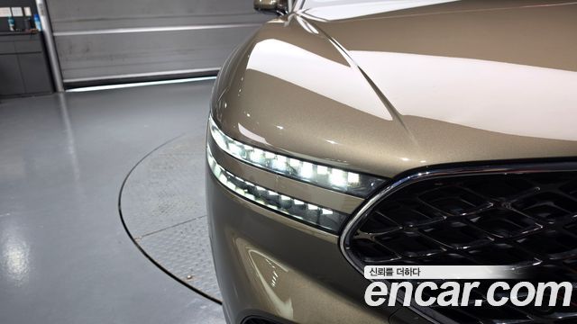 Genesis G90 (RS4) Gasoline 3.5 Turbo 2WD 2022 — фото 22
