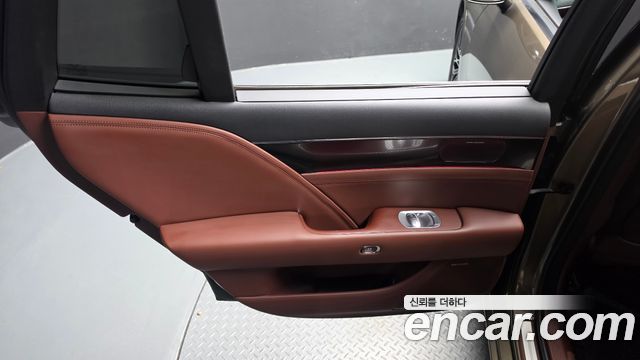 Genesis G90 (RS4) Gasoline 3.5 Turbo 2WD 2022 — фото 25