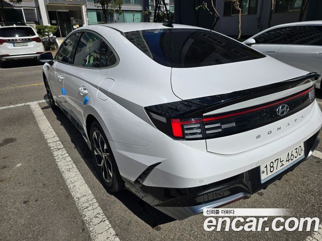 Hyundai Sonata The Edge (DN8) 2.0 Premium 2024 — фото 4