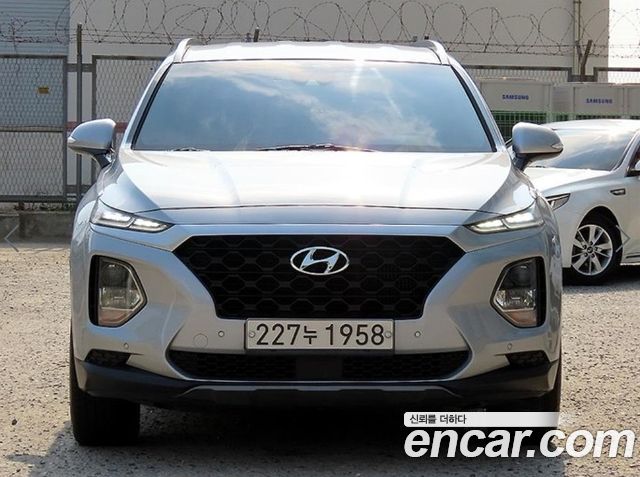 Hyundai Santa Fe (TM) Diesel 2.2 4WD Exclusive 2019 — фото 2