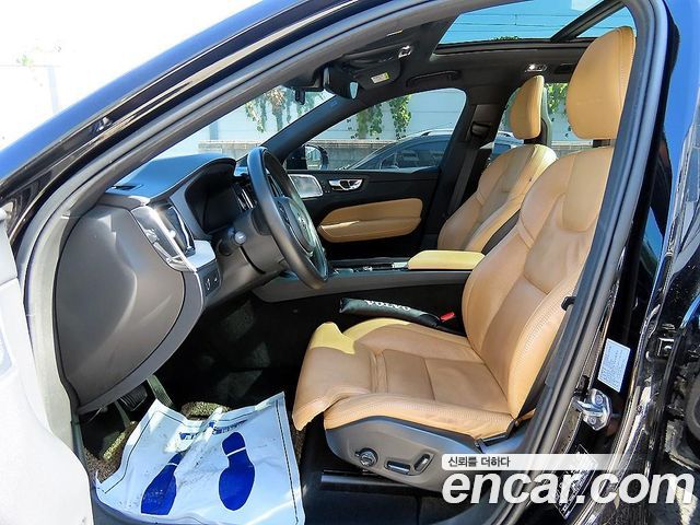 Volvo XC60 (II) D4 Inscription 2018 — фото 5