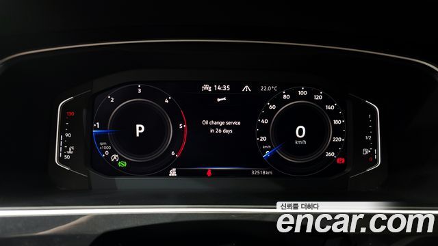 Volkswagen Tiguan (II) 2.0 TDI Premium 2023 — фото 8