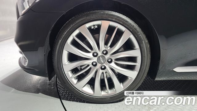 Genesis G80 3.3 GDI AWD Premium Luxury 2017 — фото 5