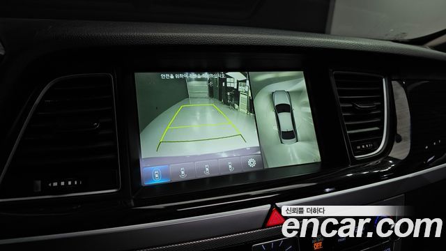 Genesis G80 3.3 GDI AWD Premium Luxury 2017 — фото 14
