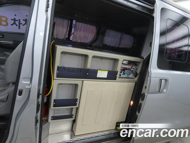 Hyundai Grand Starex 4WD Camping car 2017 — фото 18