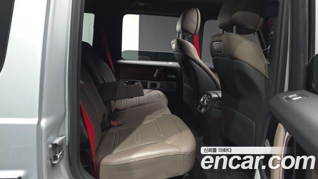 Mercedes-Benz G-Class (W463b) G400d 2023 — фото 12