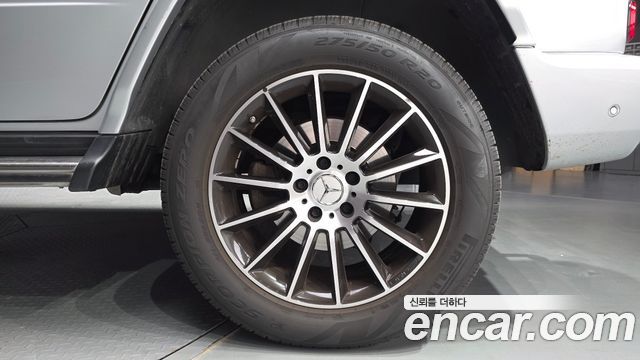 Mercedes-Benz G-Class (W463b) G400d 2023 — фото 21