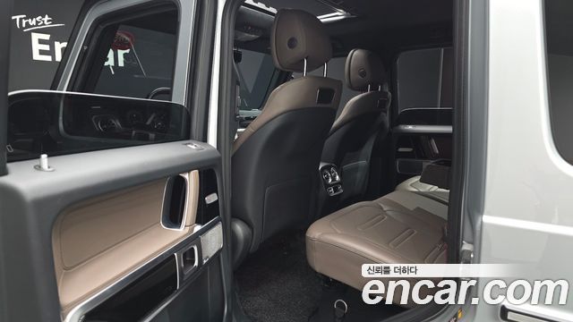 Mercedes-Benz G-Class (W463b) G400d 2023 — фото 26