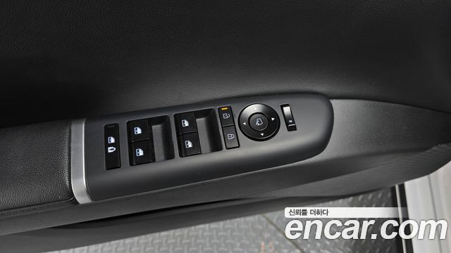 Hyundai Grandeur (GN7) 3.5 Gasoline 2WD Premium 2025 — фото 30