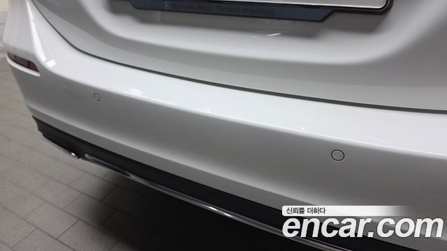 Mercedes-Benz A-Class (W177) A220 Sedan 2023 — фото 20