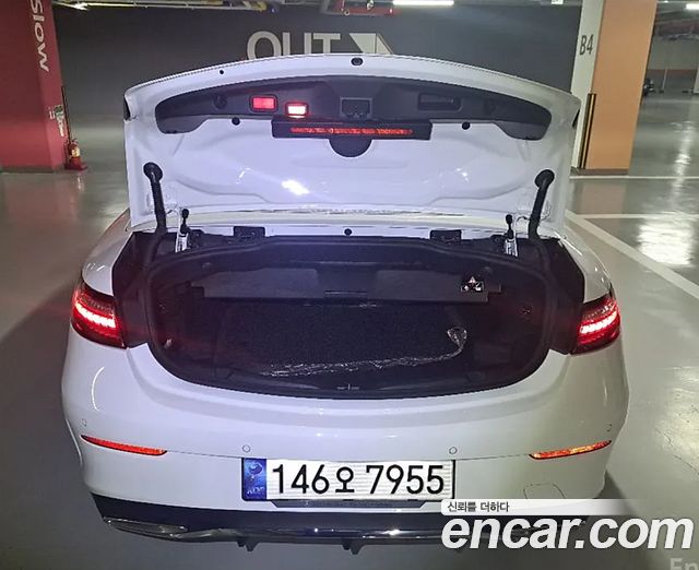 Mercedes-Benz E-Class (W213) E450 4MATIC Cabriolet 2021 — фото 4