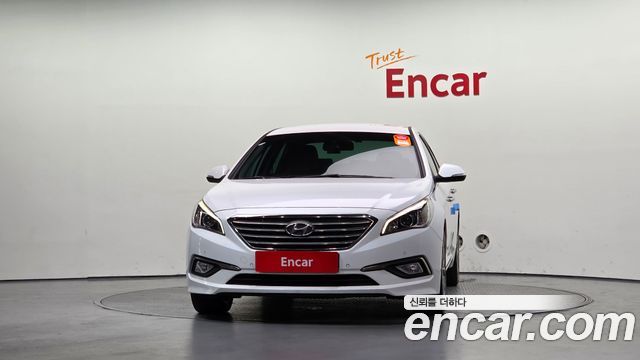 Hyundai Sonata (LF) 2.0 Premium Special 2017 — фото 3