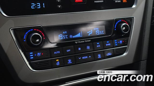 Hyundai Sonata (LF) 2.0 Premium Special 2017 — фото 20