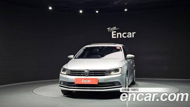Volkswagen Jetta 2.0 TDI BlueMotion Premium 6th 2015 — фото 3