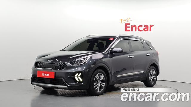 Kia Niro 1.6 HEV Noblesse Special 2020 — фото 1