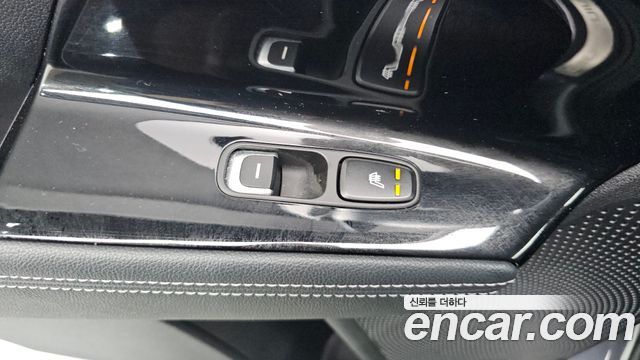 Kia Niro 1.6 HEV Noblesse Special 2020 — фото 15