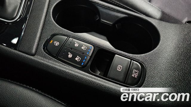 Kia Niro 1.6 HEV Noblesse Special 2020 — фото 17