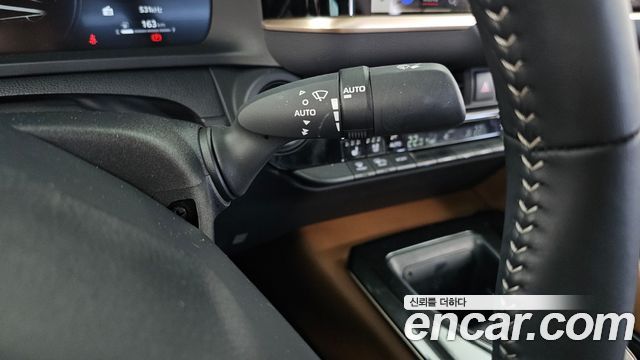 Toyota Crown Crossover 2.5 4WD Hybrid 2025 — фото 14