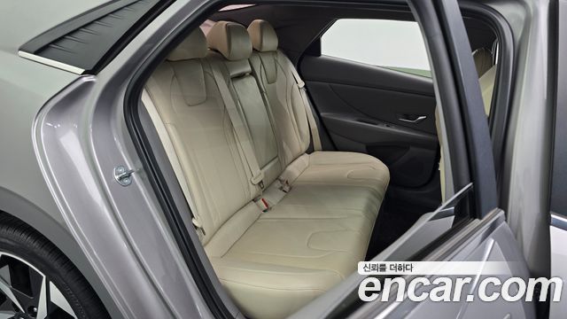 Hyundai Avante (CN7) 1.6 Inspiration 2023 — фото 12