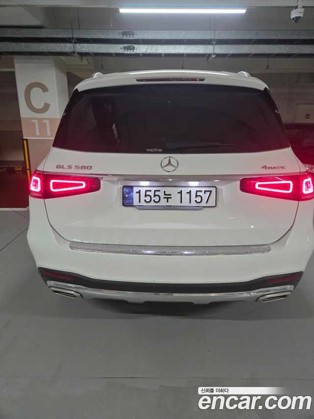 Mercedes-Benz GLS-Class (X167) GLS580 4MATIC 2023 — фото 4