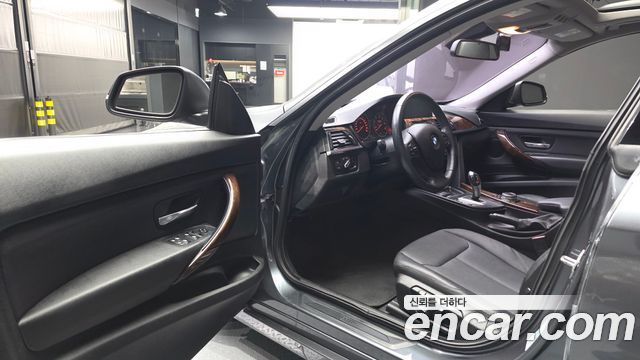 BMW 3 Series GT (F34) GT 320d 2015 — фото 10